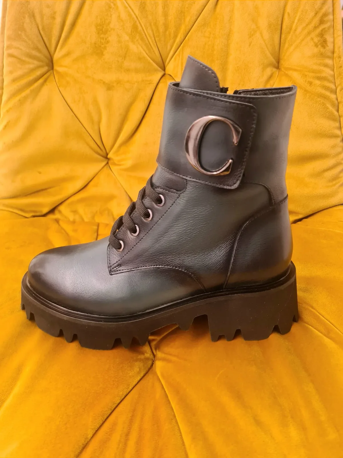 Čizmice crne - C kopča