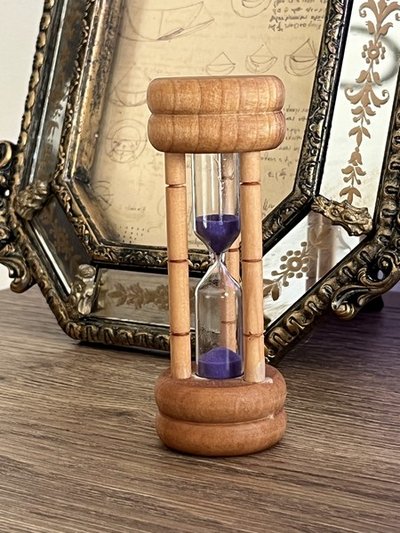 Pješčani sat "Initium"