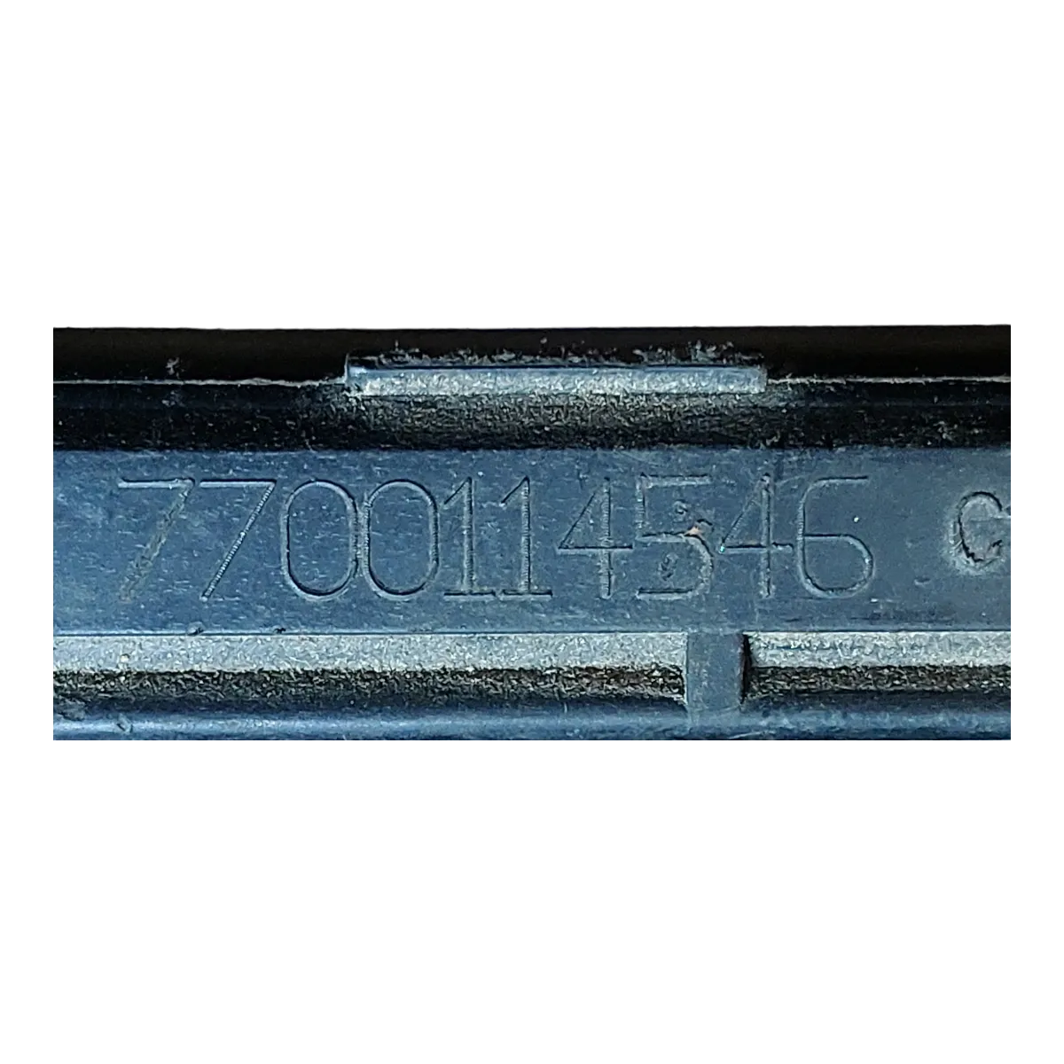 Renault Clio II 1.2  98-12   rampa goriva  7700114545