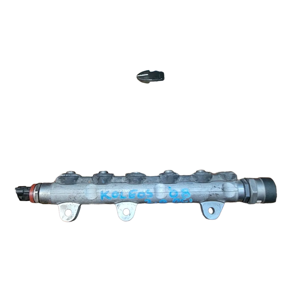 Renault Koleos I    2.0 DCI  06-15   rampa goriva    0445214155   8200842432  8200610223