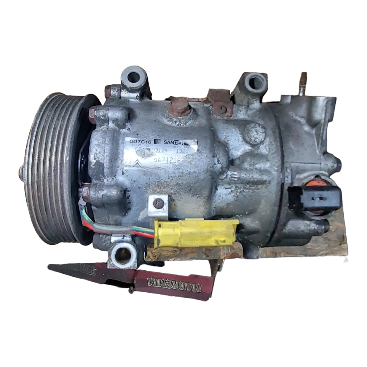 Peugeot 5008  1.6 HDI  09-16   kompresor klime  9671216780 SD7C16