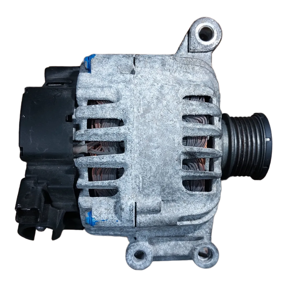 Citroen   C4  B7  1.6 VTI 10-18   alternator    V76154848001