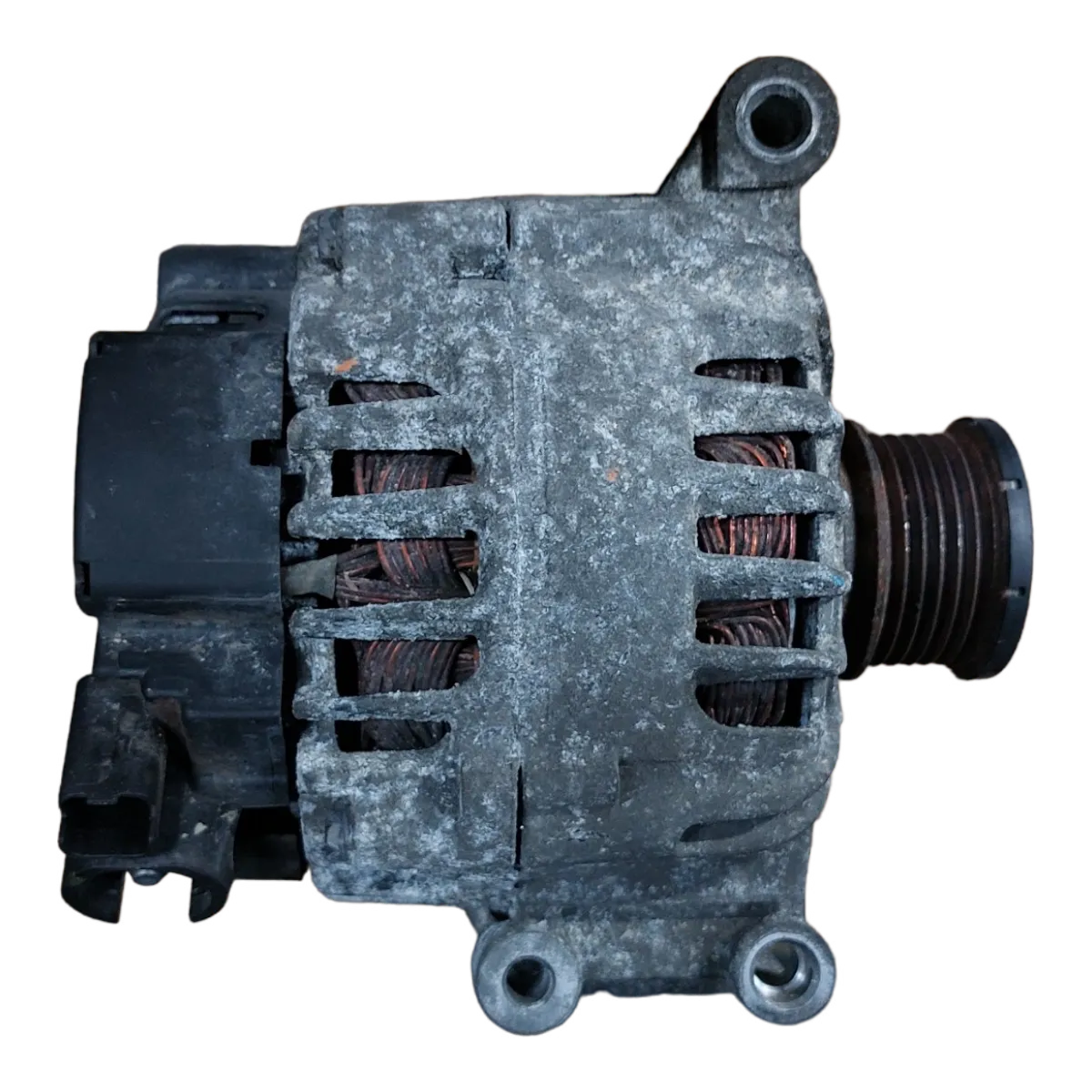 Peugeot 3008 T84  1.6 THP  09-16  alternator   V75765138002