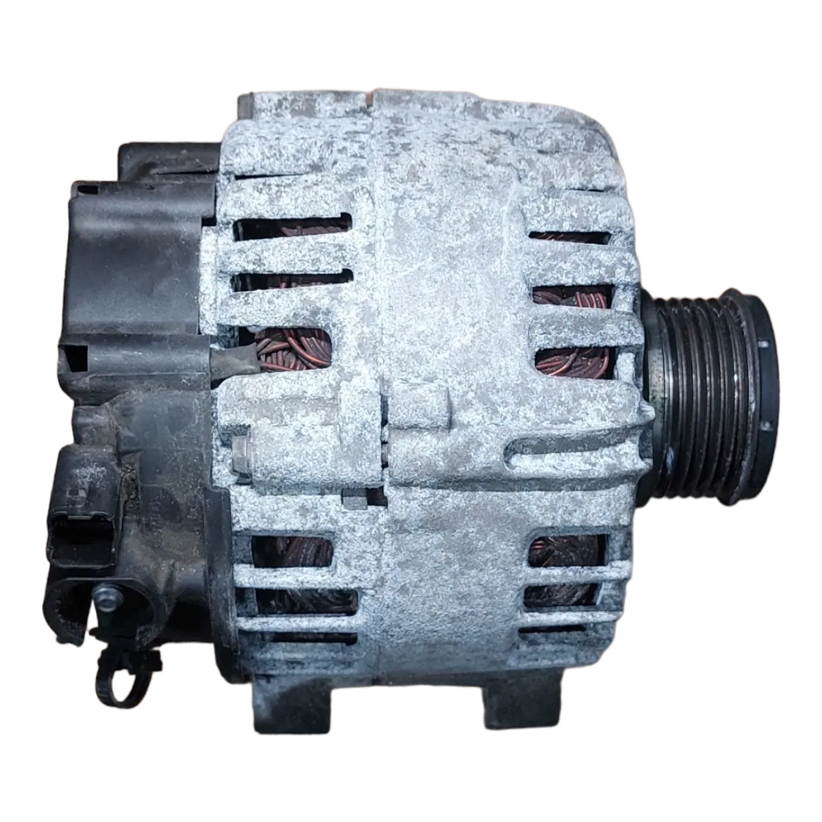 Peugeot 3008 T84 1.6 HDI   07-16  alternator    9678048880