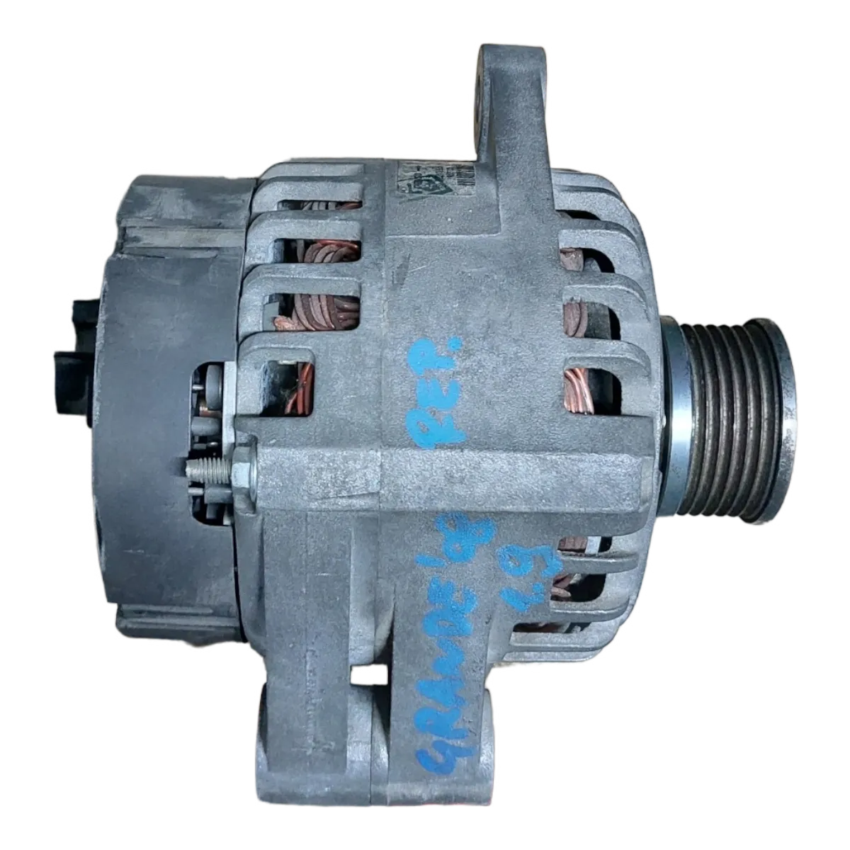 Fiat Punto Grande  1.3 JTD  05-15  alternator  73503235