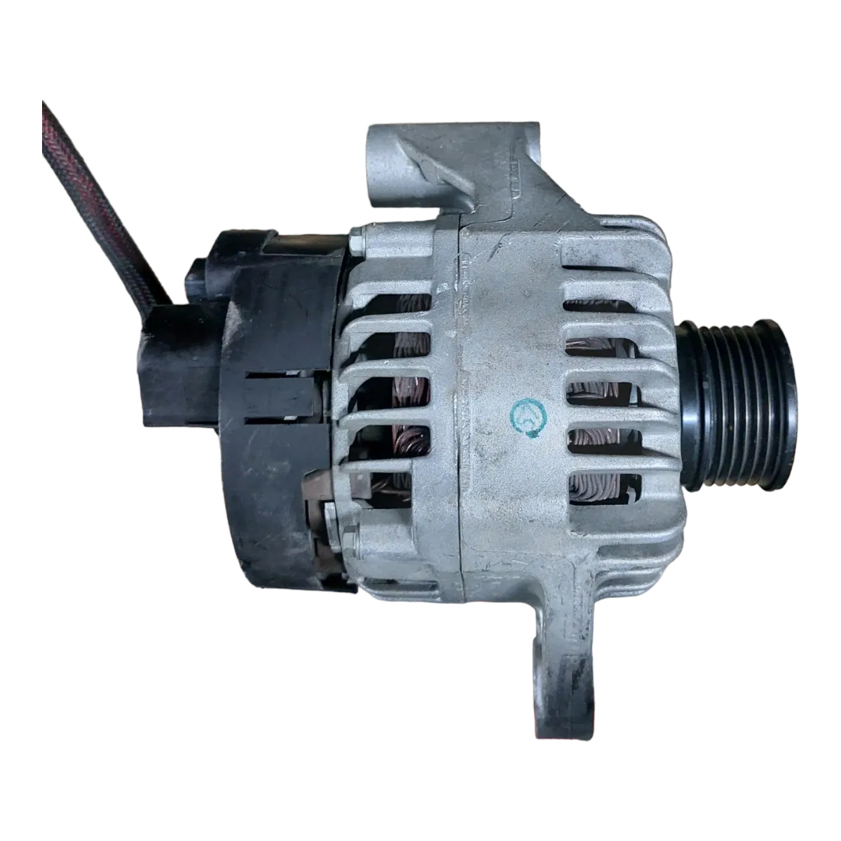 Alfa Romeo Giulietta  2-0 M-jet 10-20   alternator  51884351