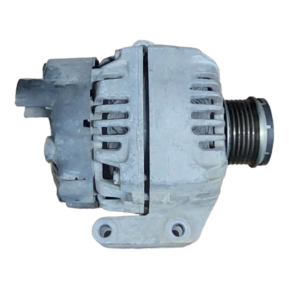 Fiat Punto Grande  1.3 JTD  05-15  alternator  51854103