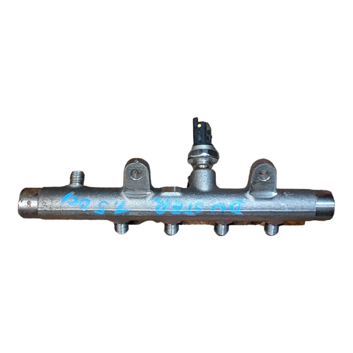 Dacia Duster  1.5 DCI  10-15  rampa goriva  8200704217   8200704212