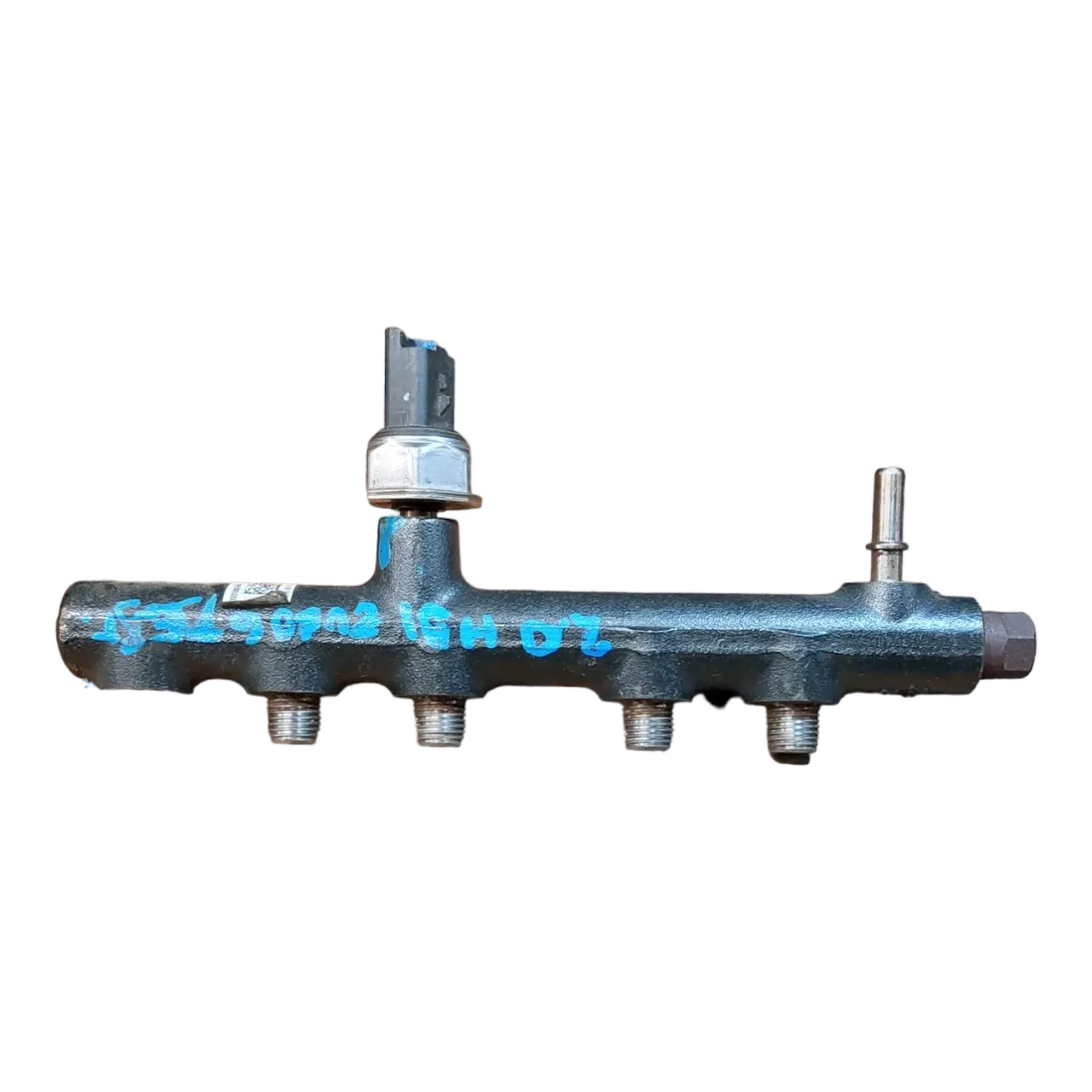 Citroen  DS5 2.0 HDI    15-18   rampa goriva  9674300080