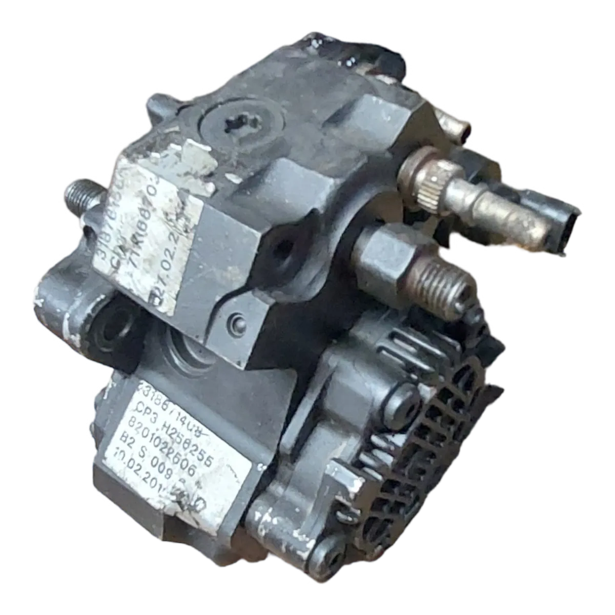 Renault Laguna II 2.2 DCI 00-07  visokotlačna pumpa  goriva 8201022506