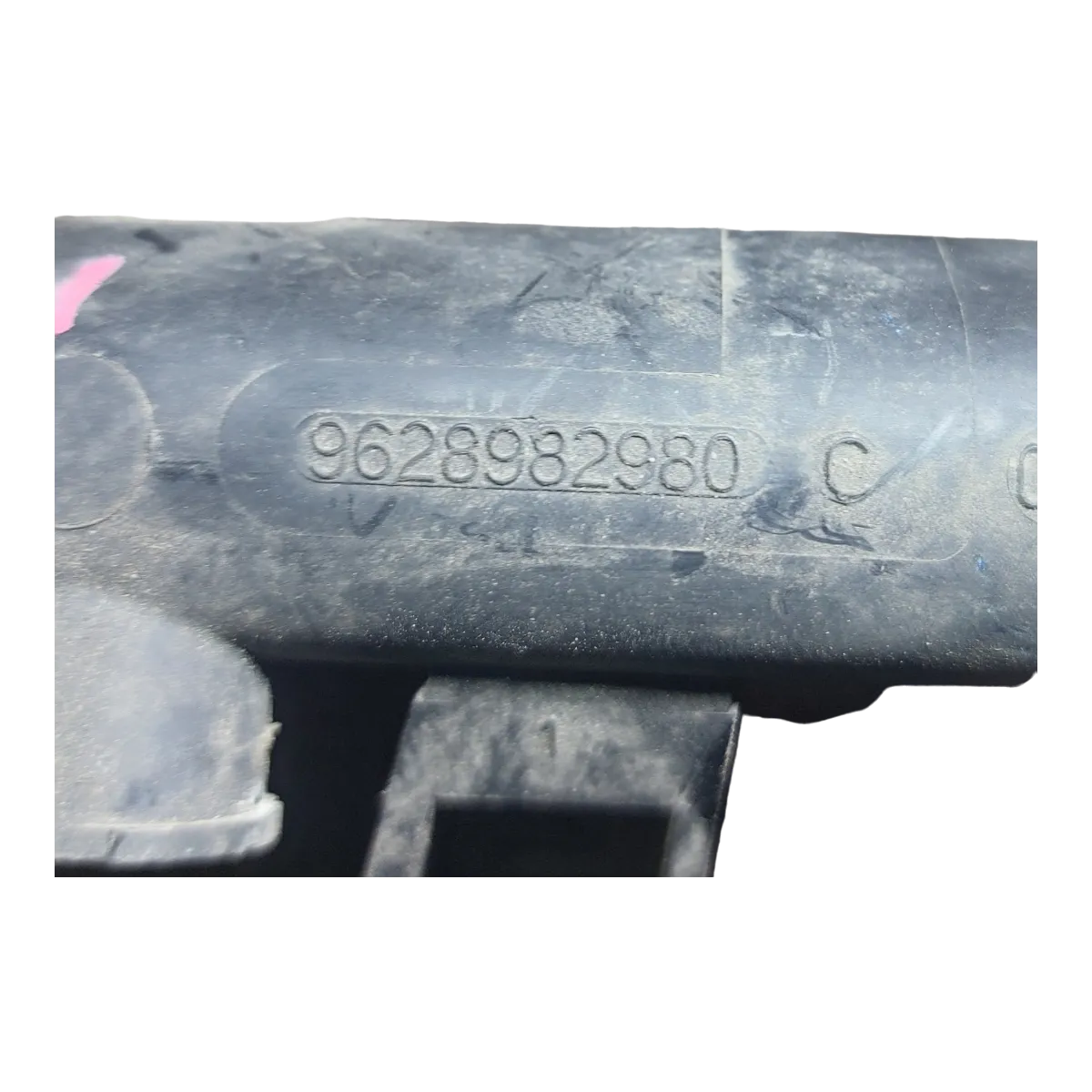 Citroen Xsara Picasso  1.8i  99-05   rampa goriva   9628982980