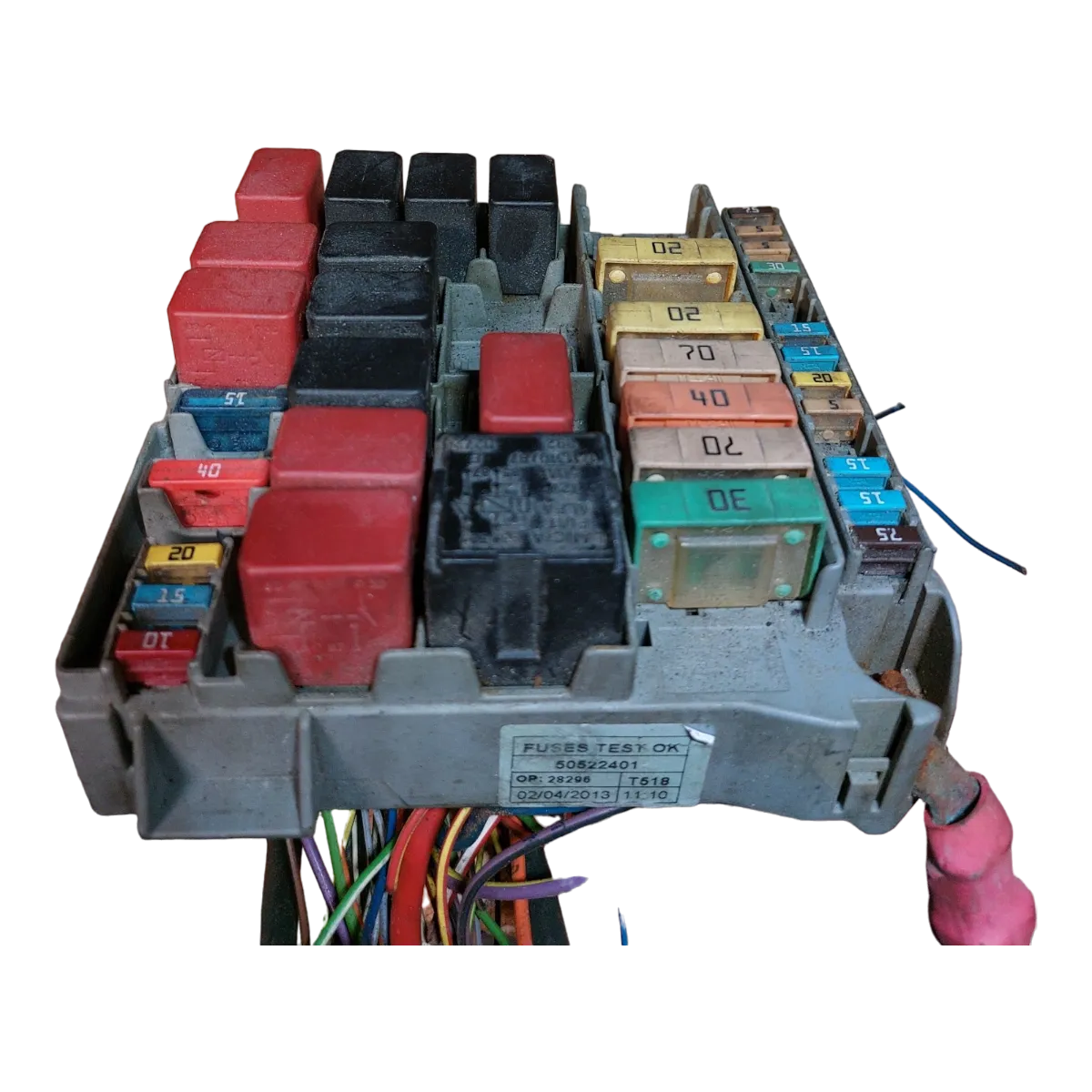 Fiat 500   07-    vanjska kutija osigurača  51905216   50522401