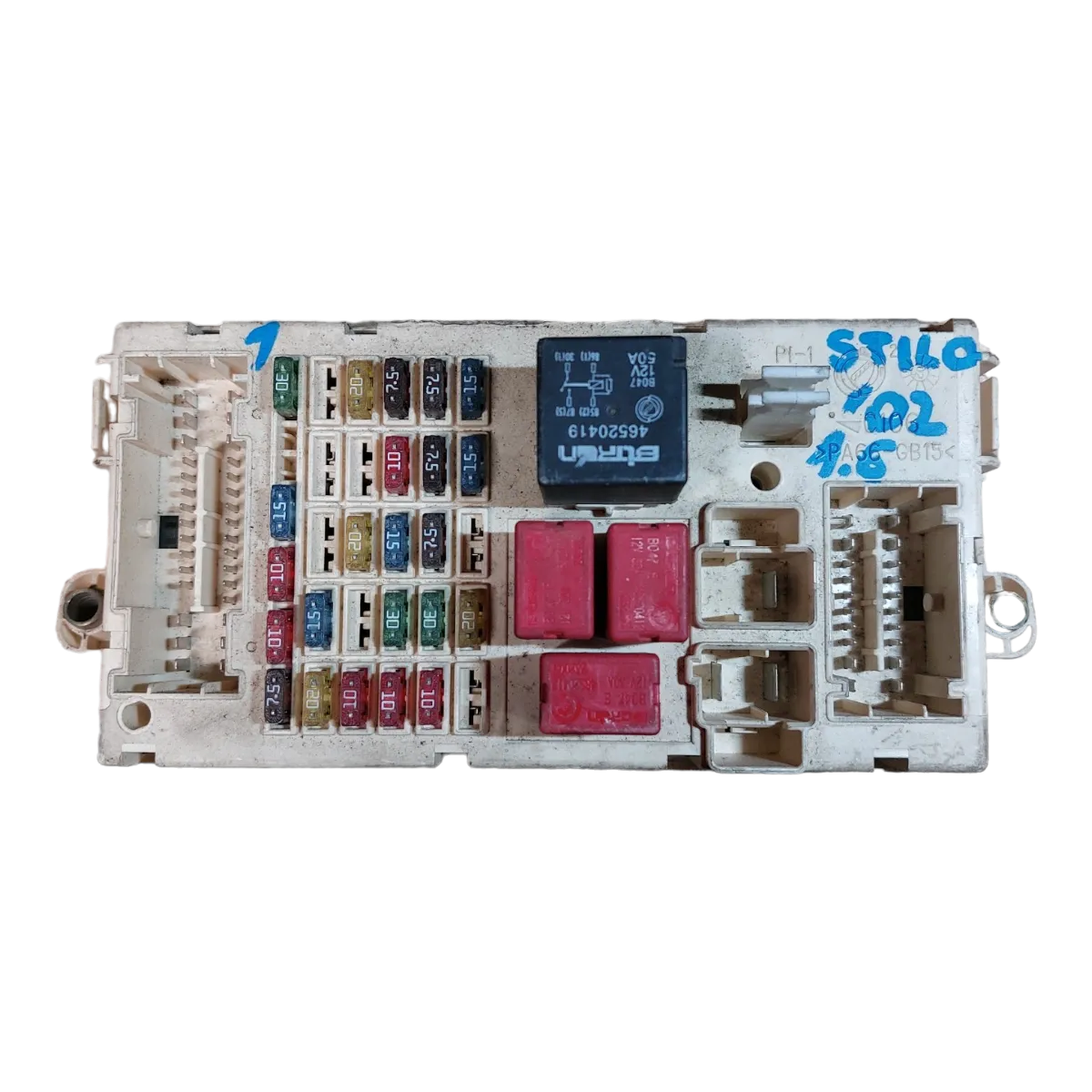 Fiat Stilo  1.6 16V   01-10    vanjska kutija osigurača   46797609   501208530100