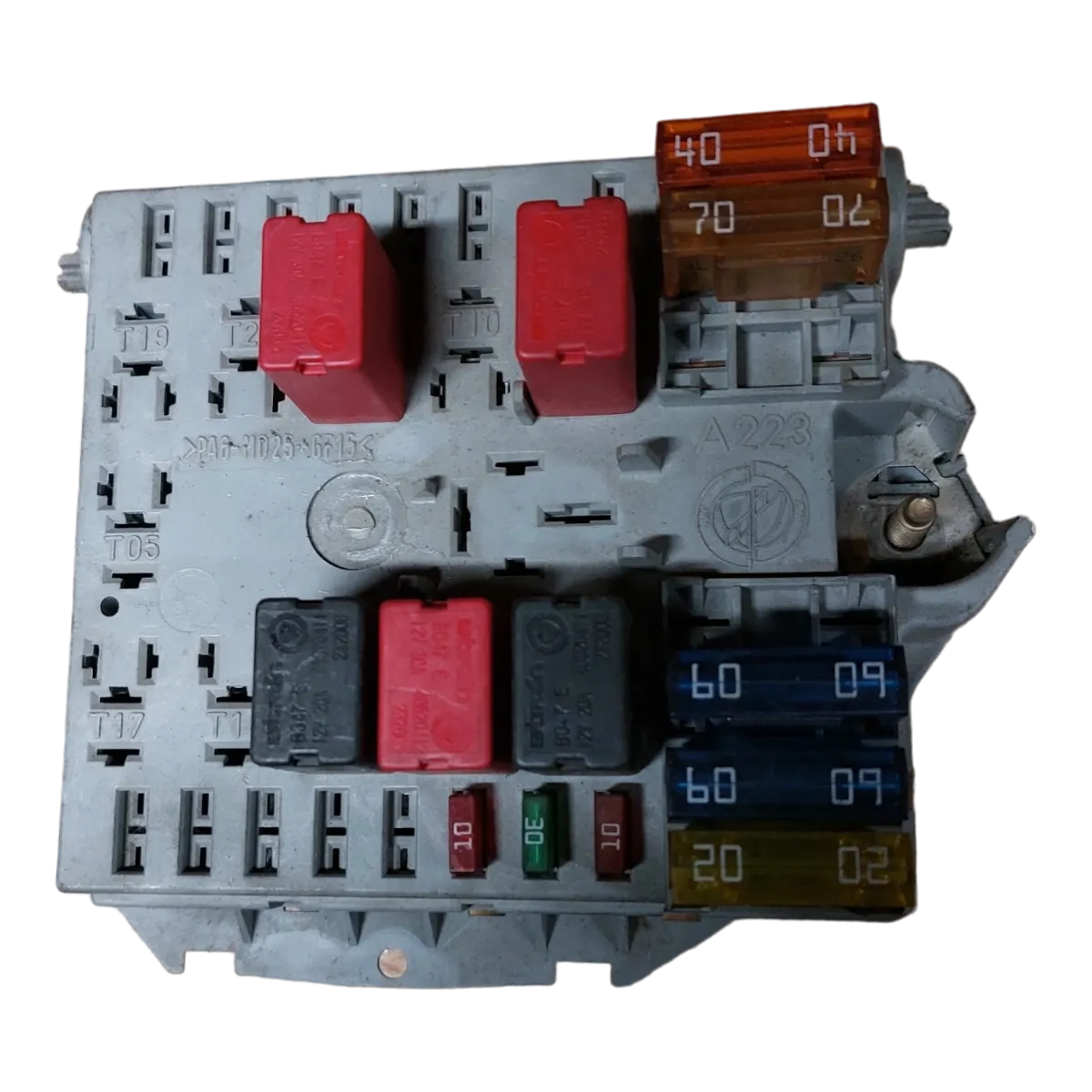 Fiat Punto II  1.2  16V  99-11   vanjska kutija osigurača   46835591
