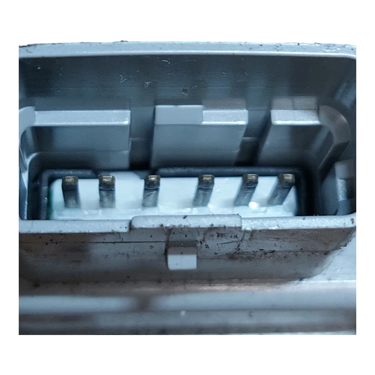 Citroen  C5 II   04-08  brava vrata zadnja lijeva   ZL   6-pinova   913784     913785