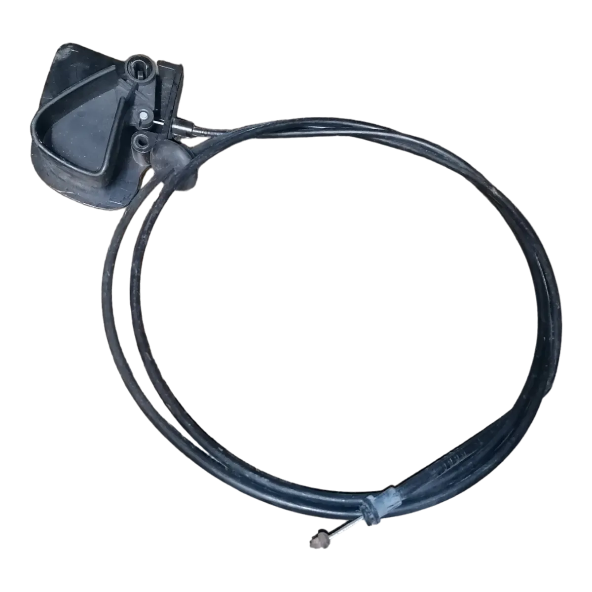 Chrysler PT Cruiser 00-10    sajla prednje haube      4725000AA