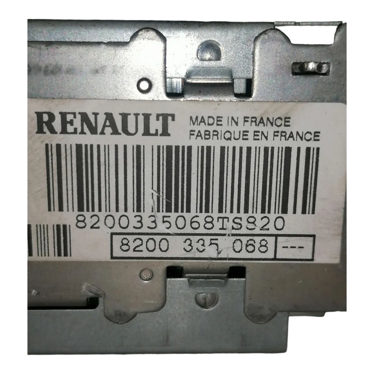 Renault Modus    04-12     CD/radio     8200335068