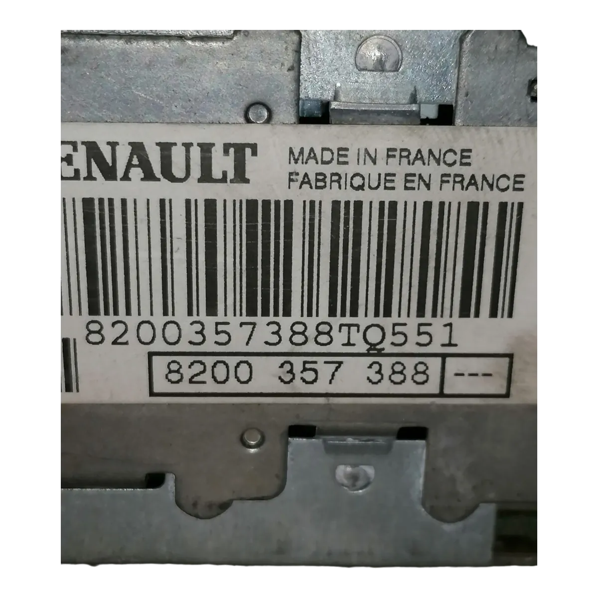 Renault Megane II  01-08   navigacija/CD/radio    8200357388