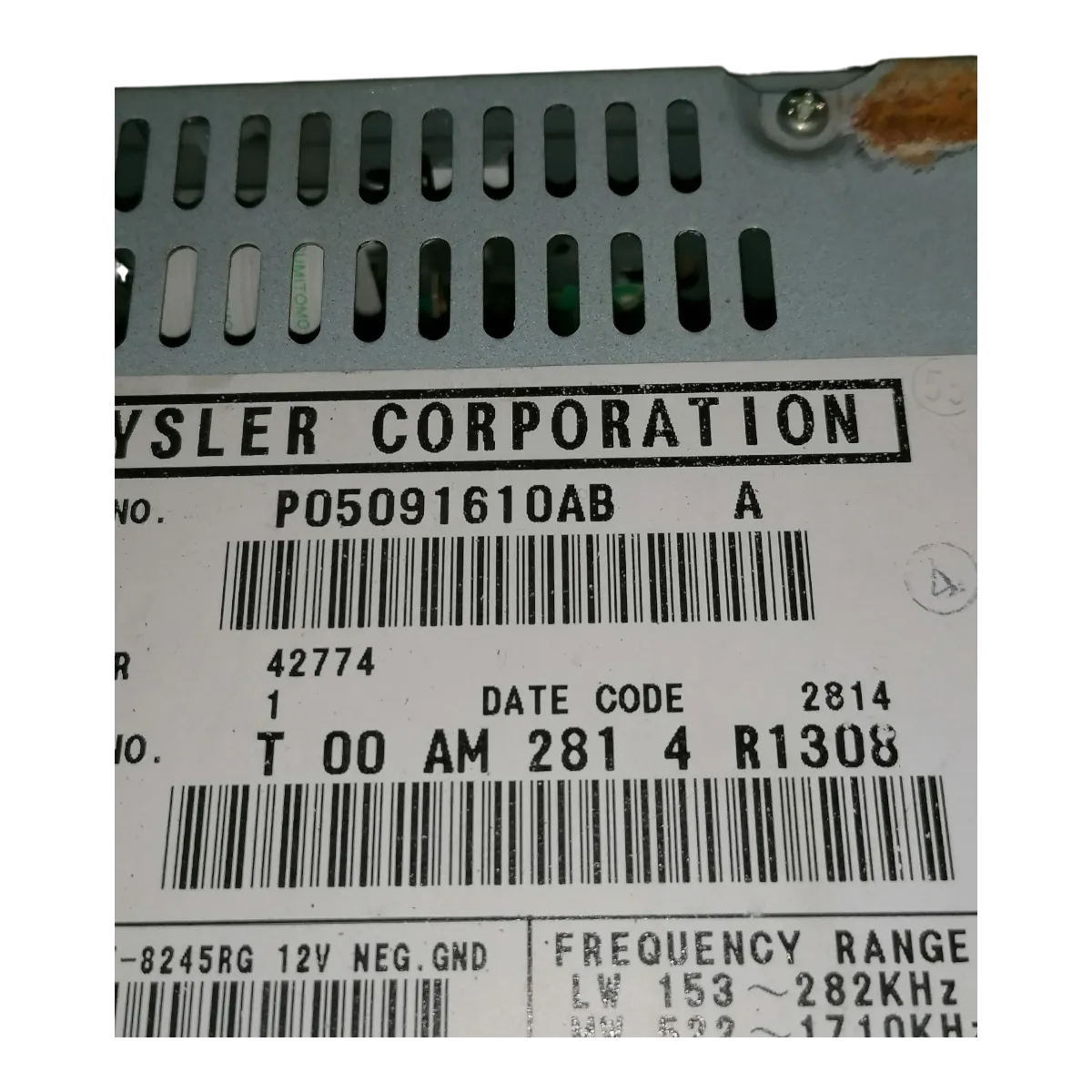 Chrysler PT Cruiser  00-10     CD/radio     P05091610AB