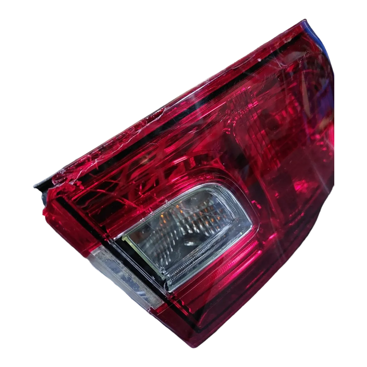 Renault Clio IV 12-20 lampa zadnja lijeva vanjska  265554091R     OŠTEĆENA