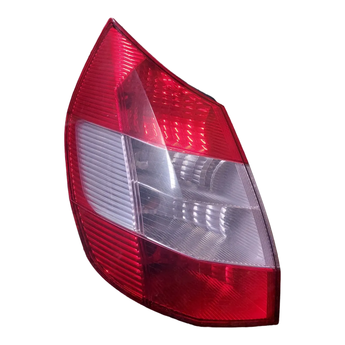 Renault Scenic II 03-06 lampa zadnja lijeva  8200127704