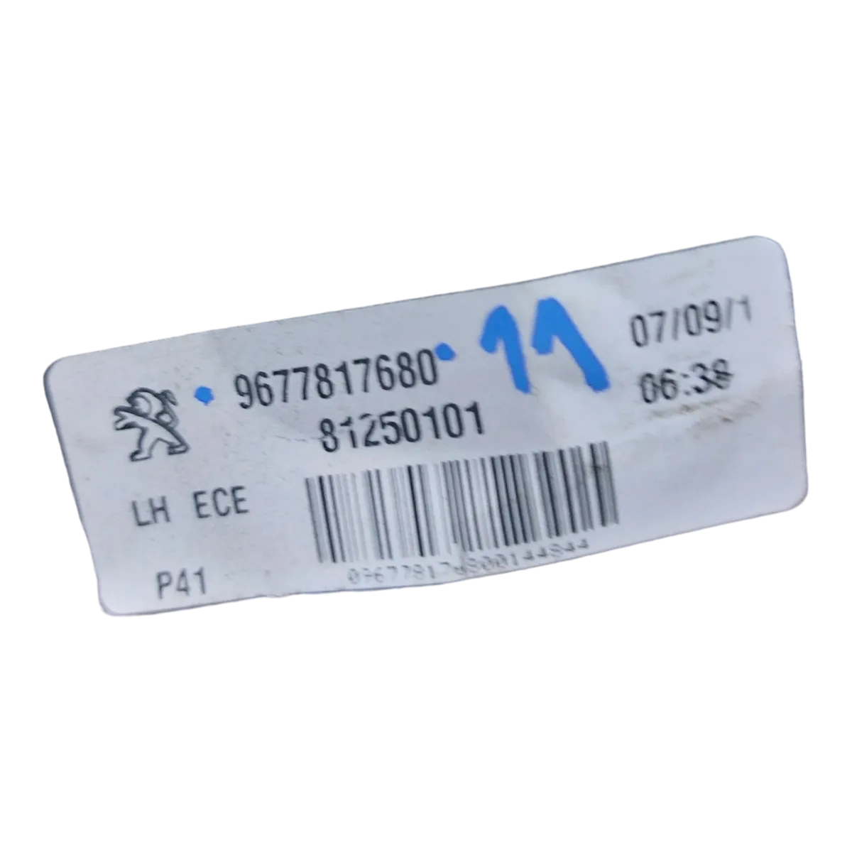 Peugeot 308 T9 hatchback 13-18 lampa zadnja lijeva vanjska  9677817680