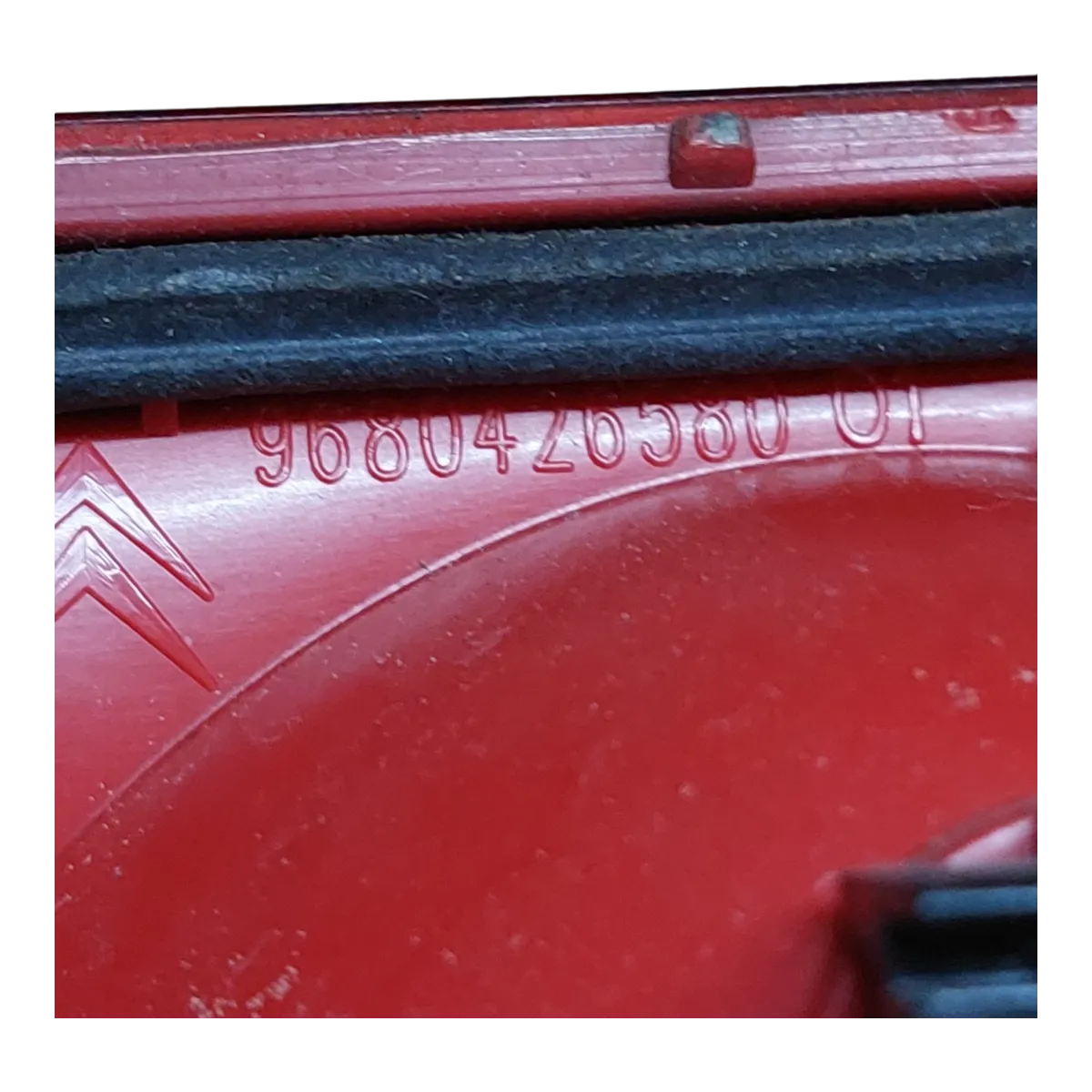 Peugeot 308 hatchback 07-13 lampa zadnja -stop svijetlo 9680426580