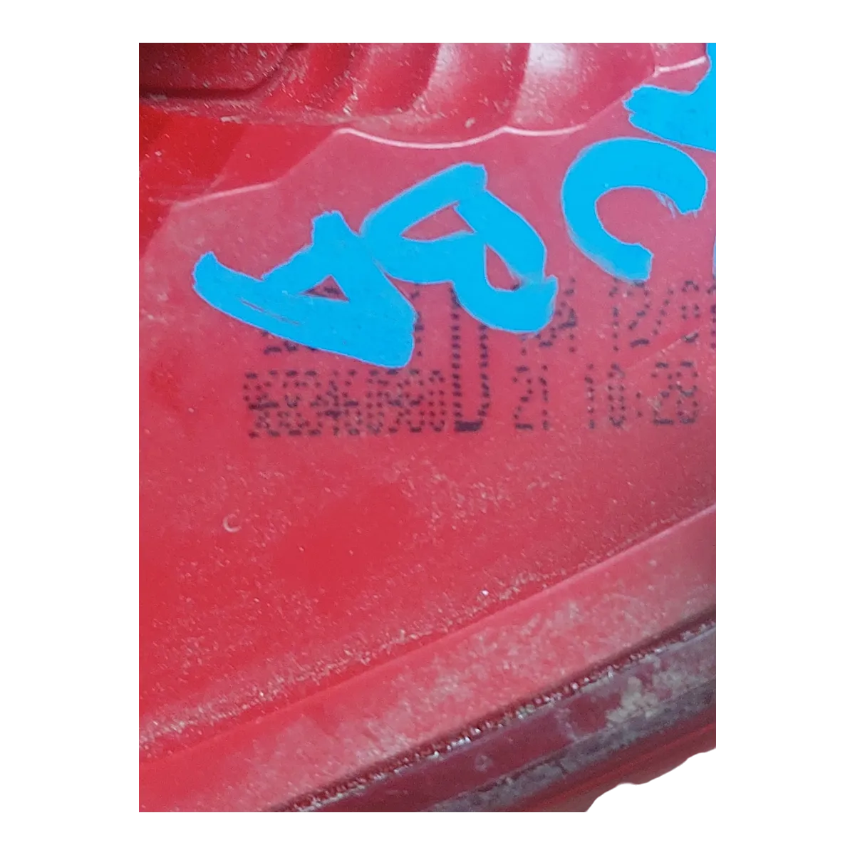 Peugeot 3008 T84  07-13 lampa zadnja desna unutarnja 9683460980