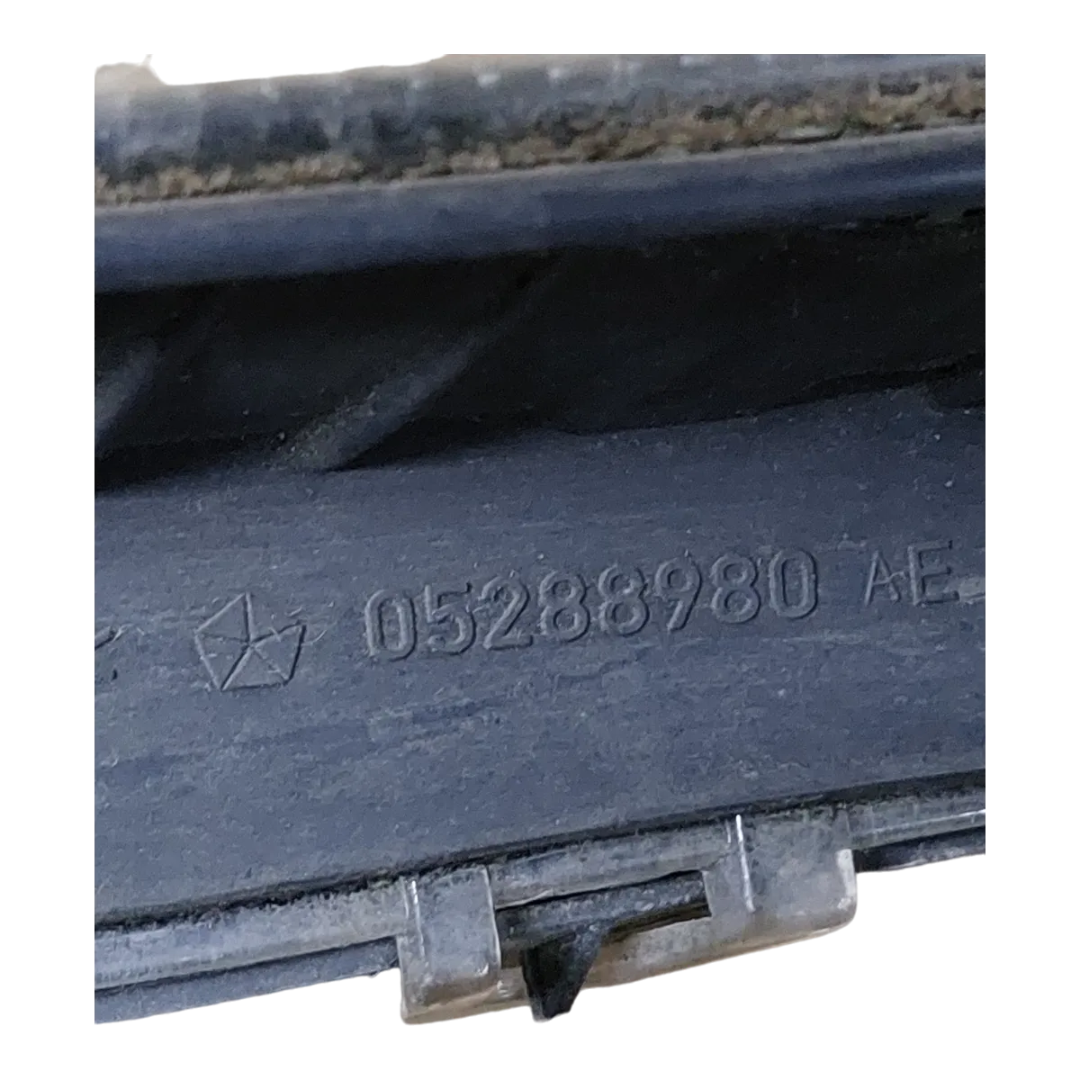 Chrysler PT Cruiser  00-10  far prednji desni  05288980