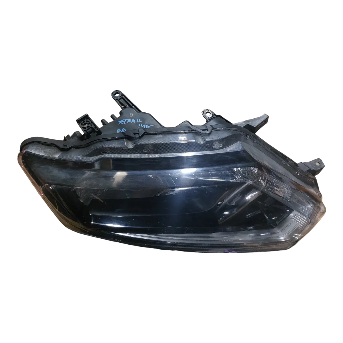 Nissan X-Trail  13-22  far prednji desni   260104CC0C     H11/H9