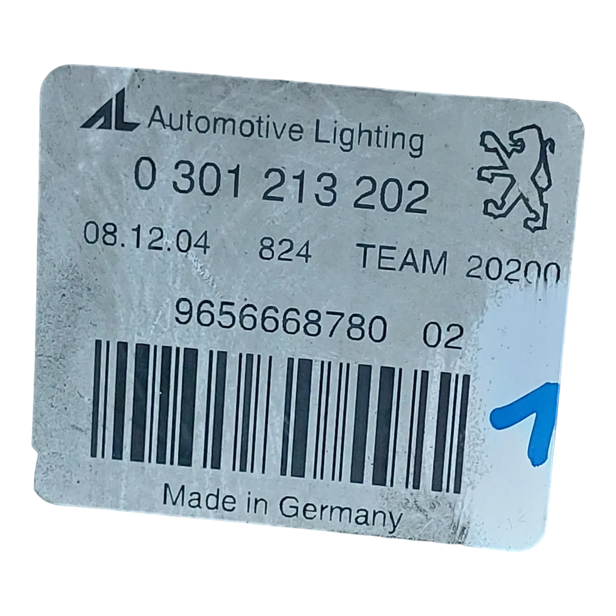 Peugeot 407   04-10    far prednji desni   9656668780  0301213202    vareni nosači 2kom