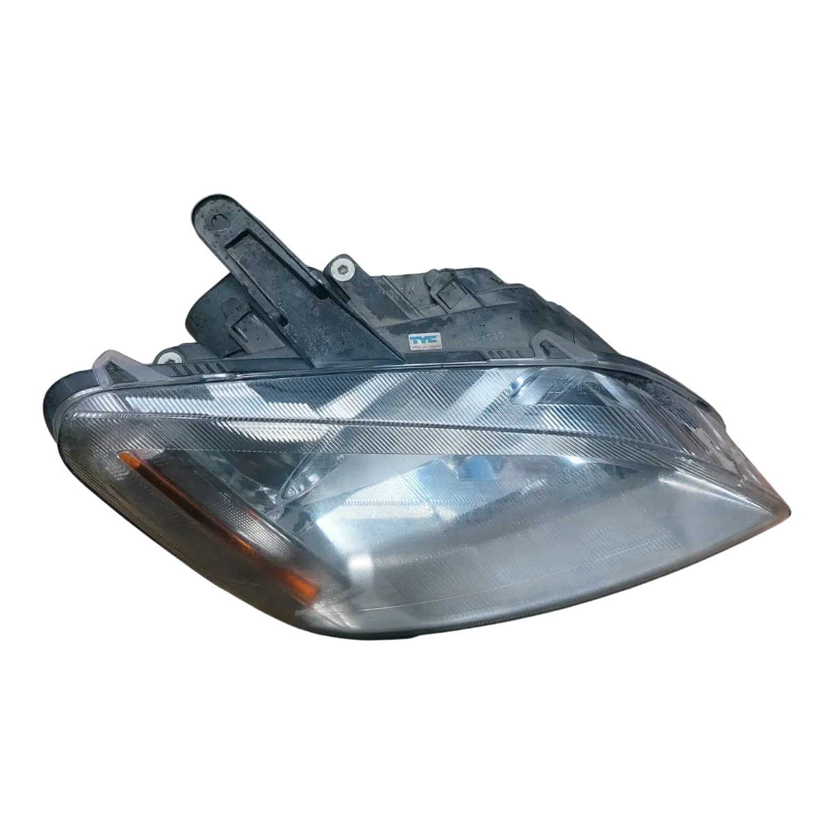 Ford Focus  C-Max   03-06    far prednji desni     3M5113100AA