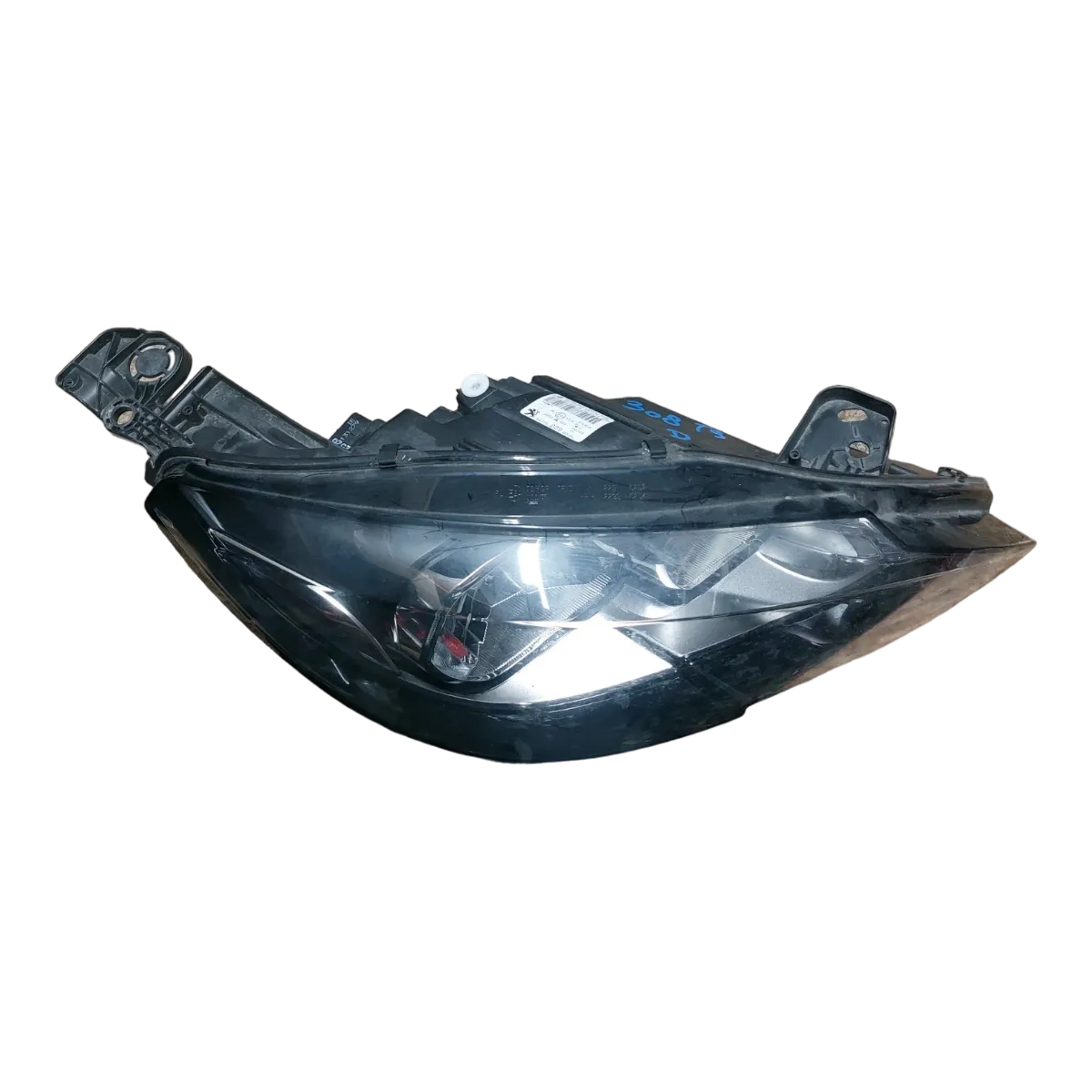 Peugeot 308 T9 13-17  far prednji desni     9677522980                     nosač oštečen 1kom