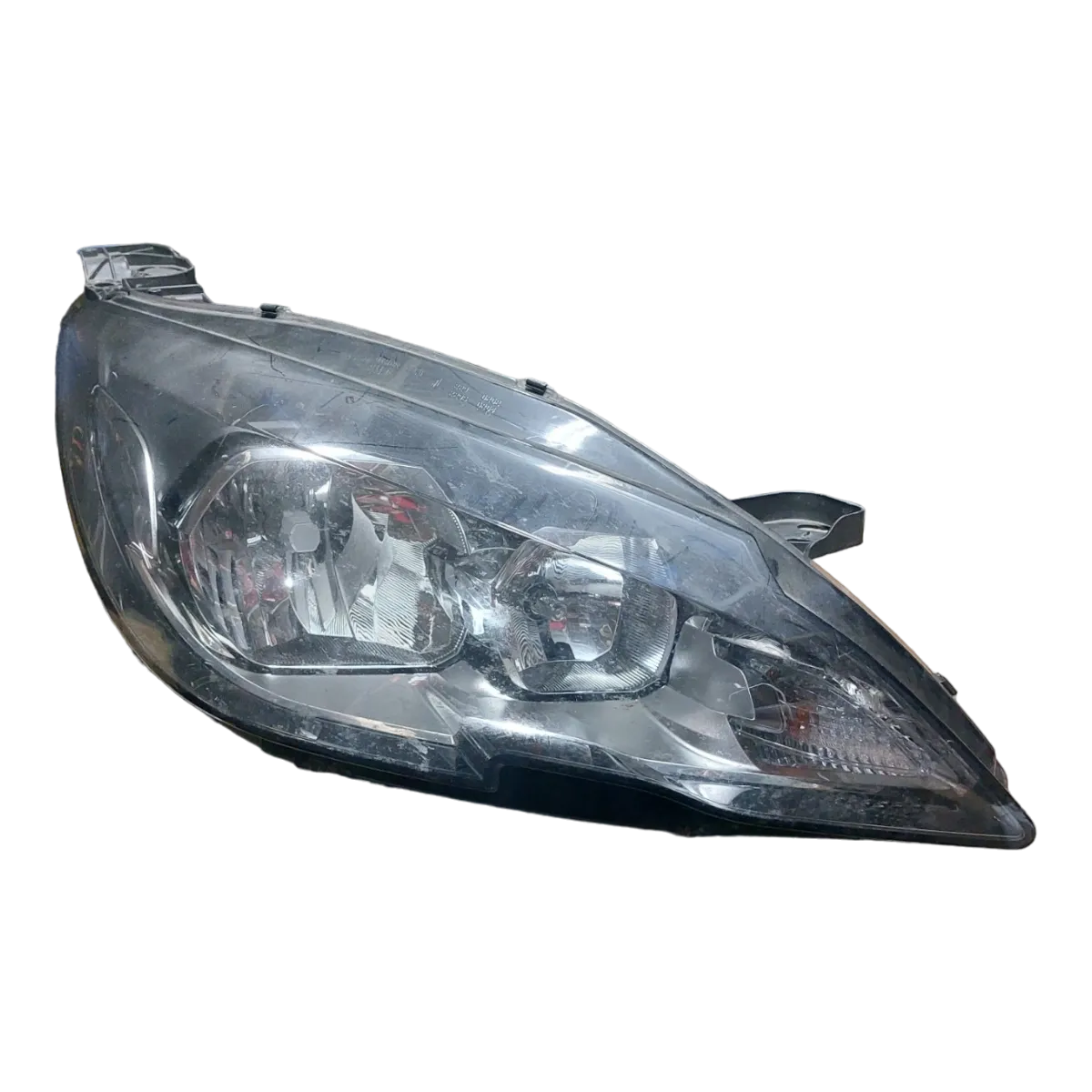 Peugeot 308 T9 13-17  far prednji desni     9677522980                     nosač oštečen 1kom