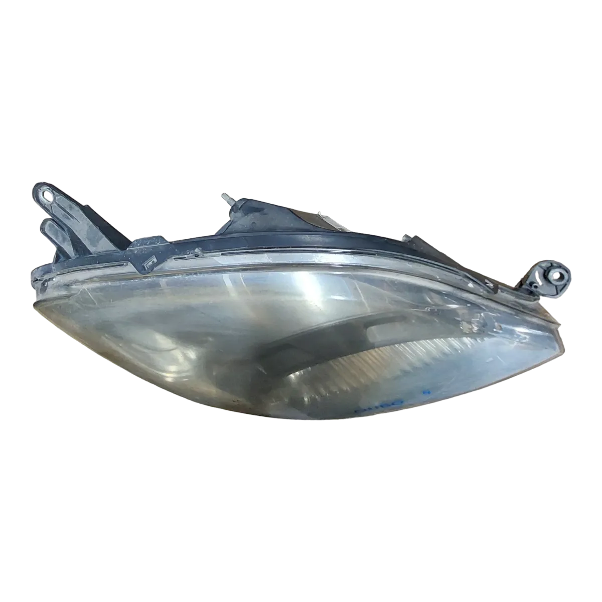 Fiat Qubo    08- 16   far prednji desni  45560393     fali donji nosač