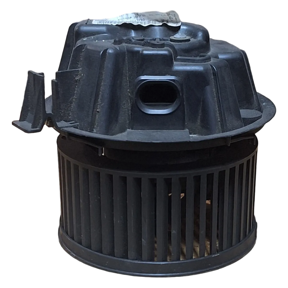 Dacia Logan    04-12   ventilator kabine    N103300P   N101035Q