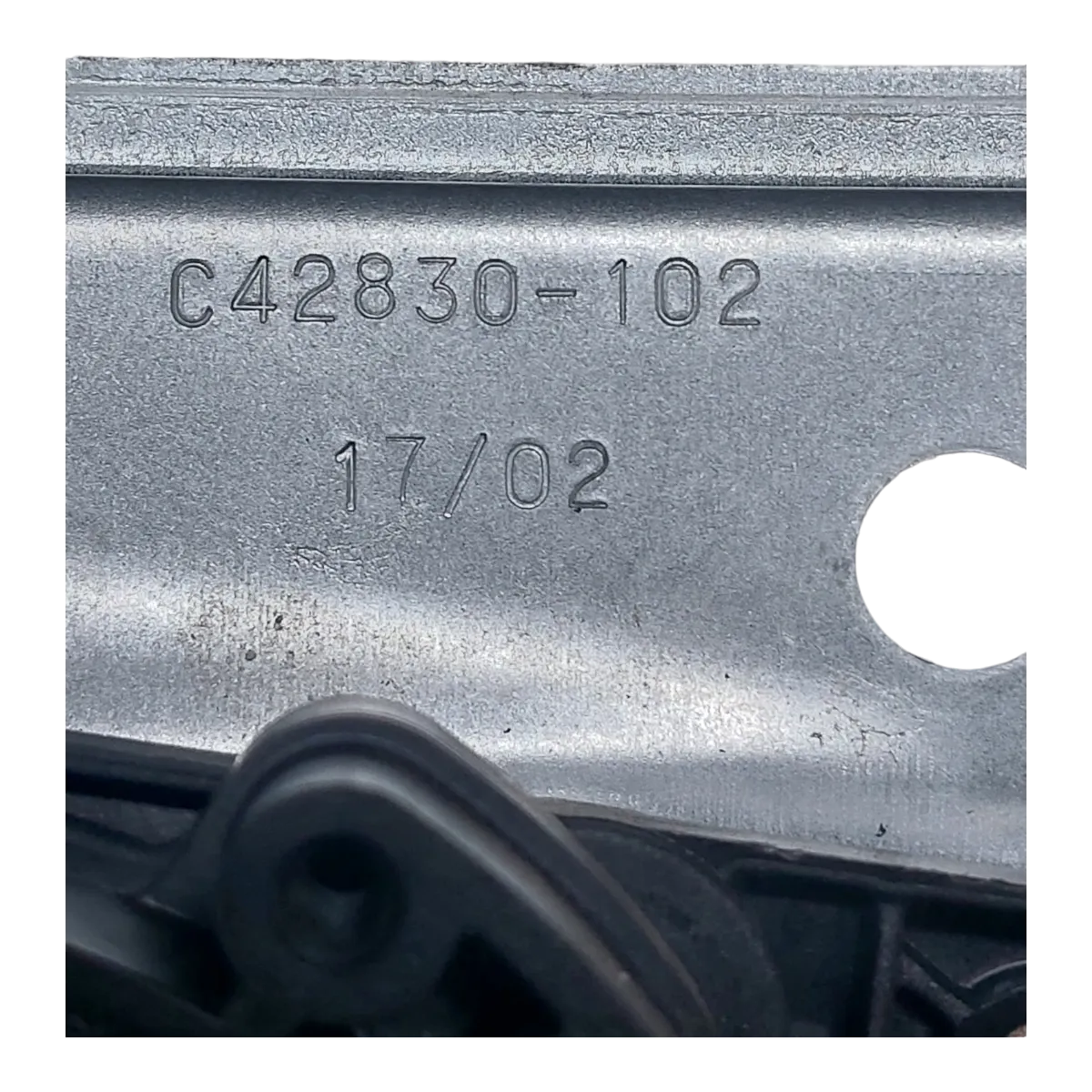 Renault  Megane IV   15-    podizač stakla prednji  desni  C42830102  C49011101  402777D