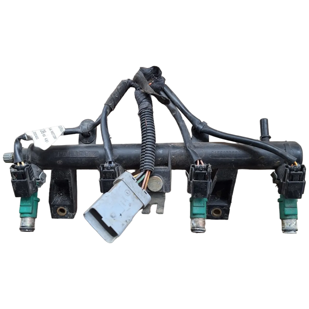 Peugeot 307 1.6 16V   04-09   rampa goriva    9655833580