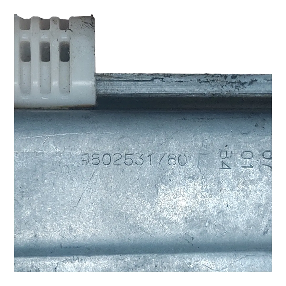 Citroen   C4  B7 10-18     podizač stakla prednji desni  9802531780