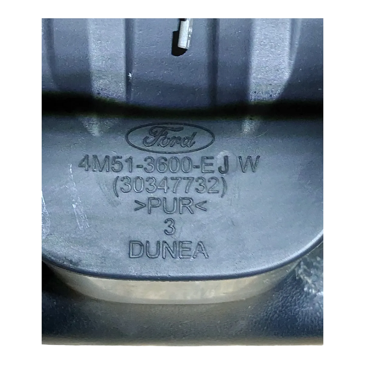 Ford Focus   04-13   volan /obruč volana   4M513600EJW    30347732   61635181B00