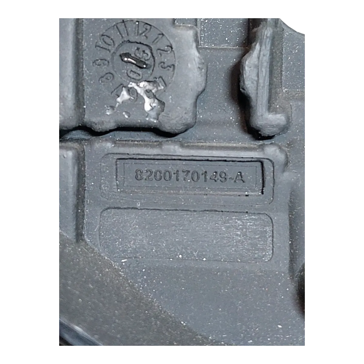 Dacia Logan    04-12    volan /obruč volana  8200170149A