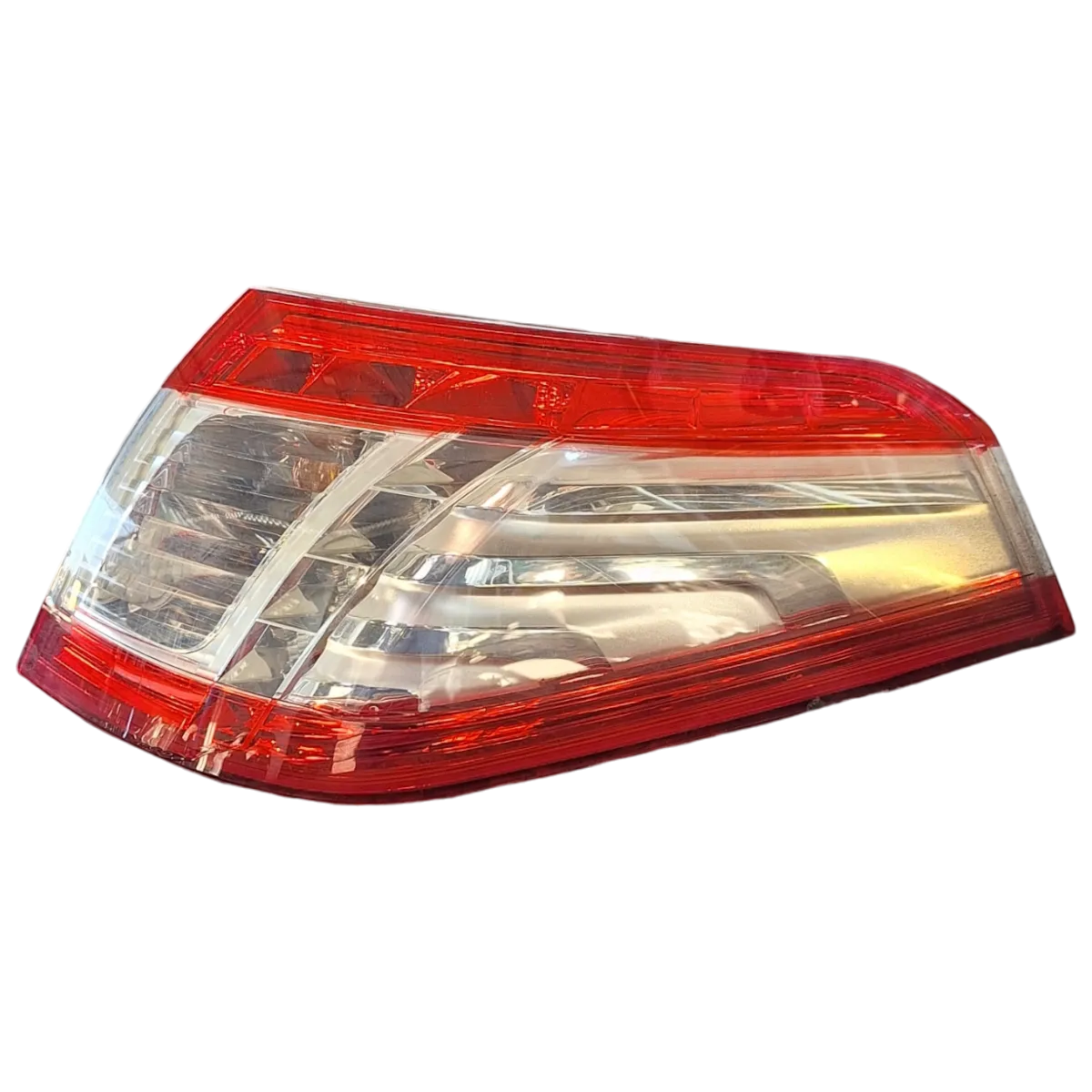 Peugeot 508  karavan  10-18   lampa zadnja desna  vanjska  9686779680