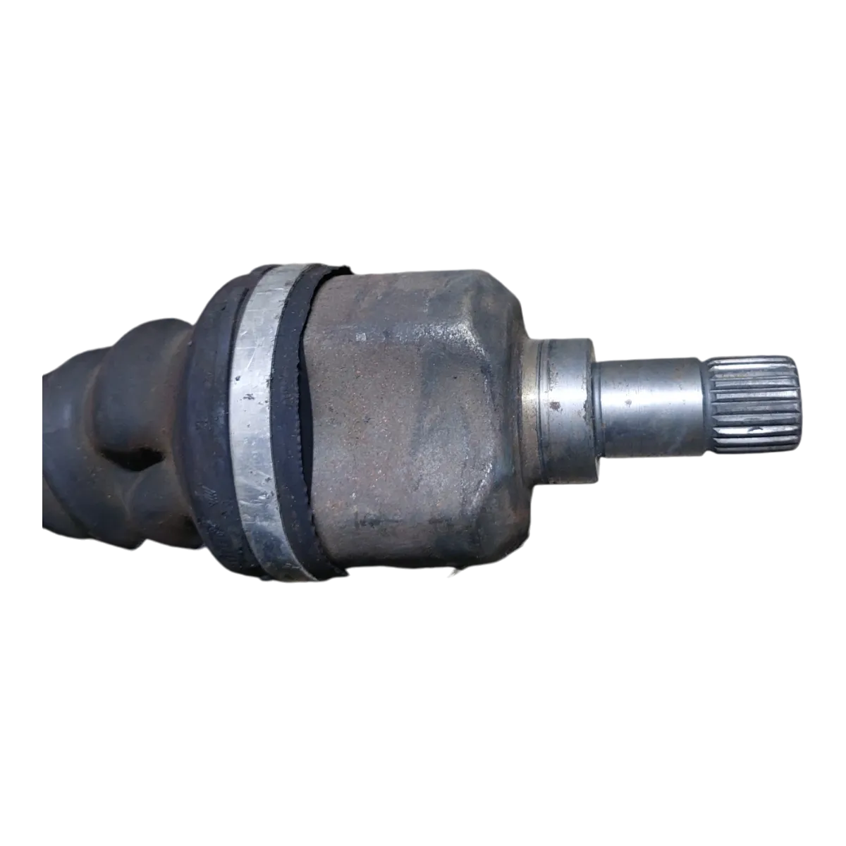 Peugeot 3008 T84 1.6 HDI   6 brzina  08-16  poluosovina prednja lijeva  9684135380