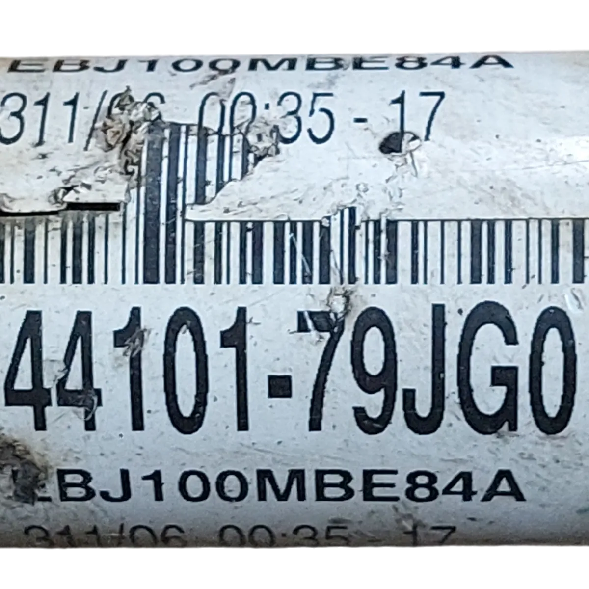 Fiat   Sedici  1.9  JTD  06-14  poluosovina prednja desna  4410179JG0