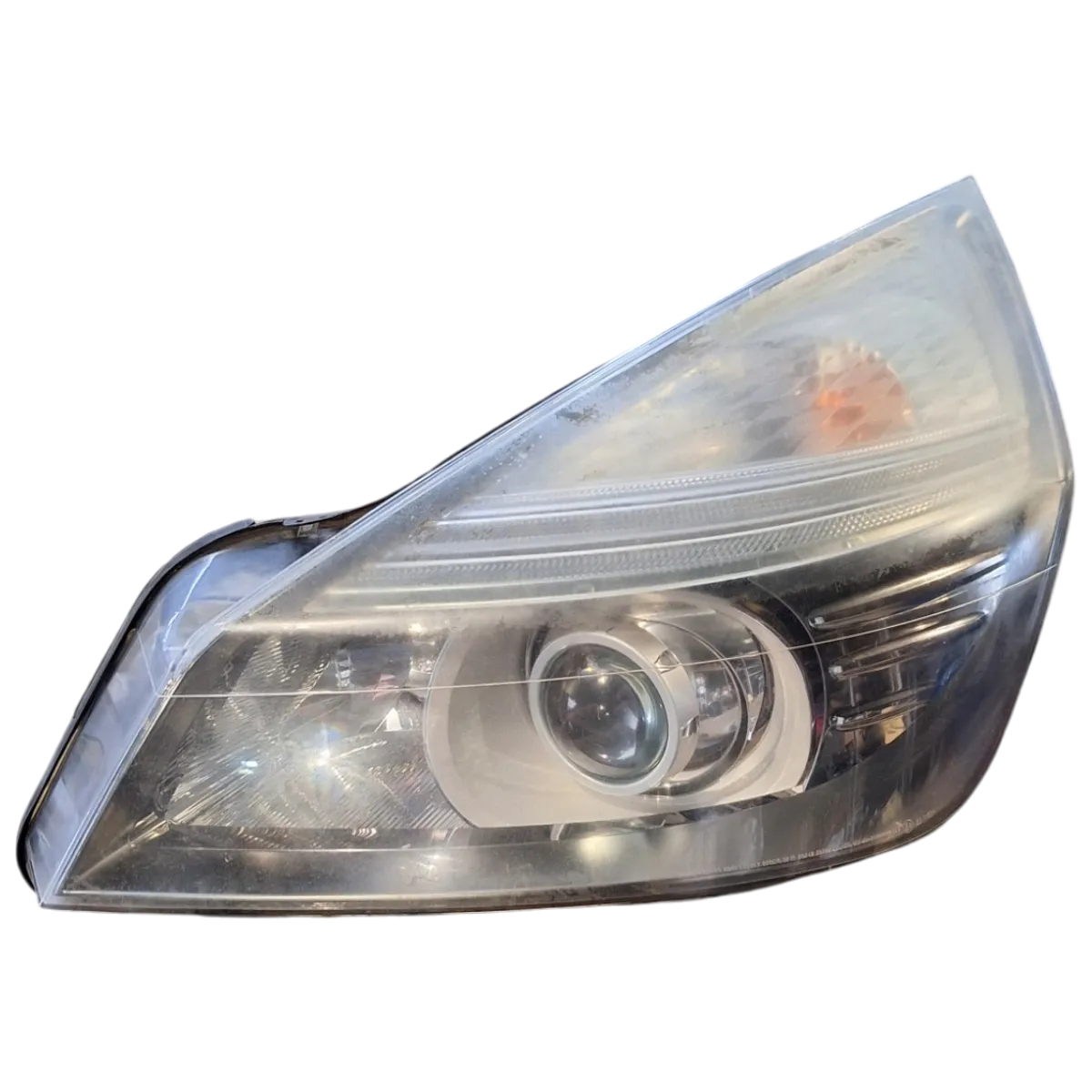 Renault Espace IV  02-15   far prednji lijevi   8200394709  PUKNUTA KOPČA