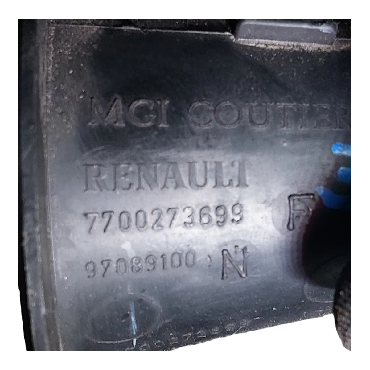 Dacia Logan   1-0 Mpi  04-12   klapna gasa  7700273699