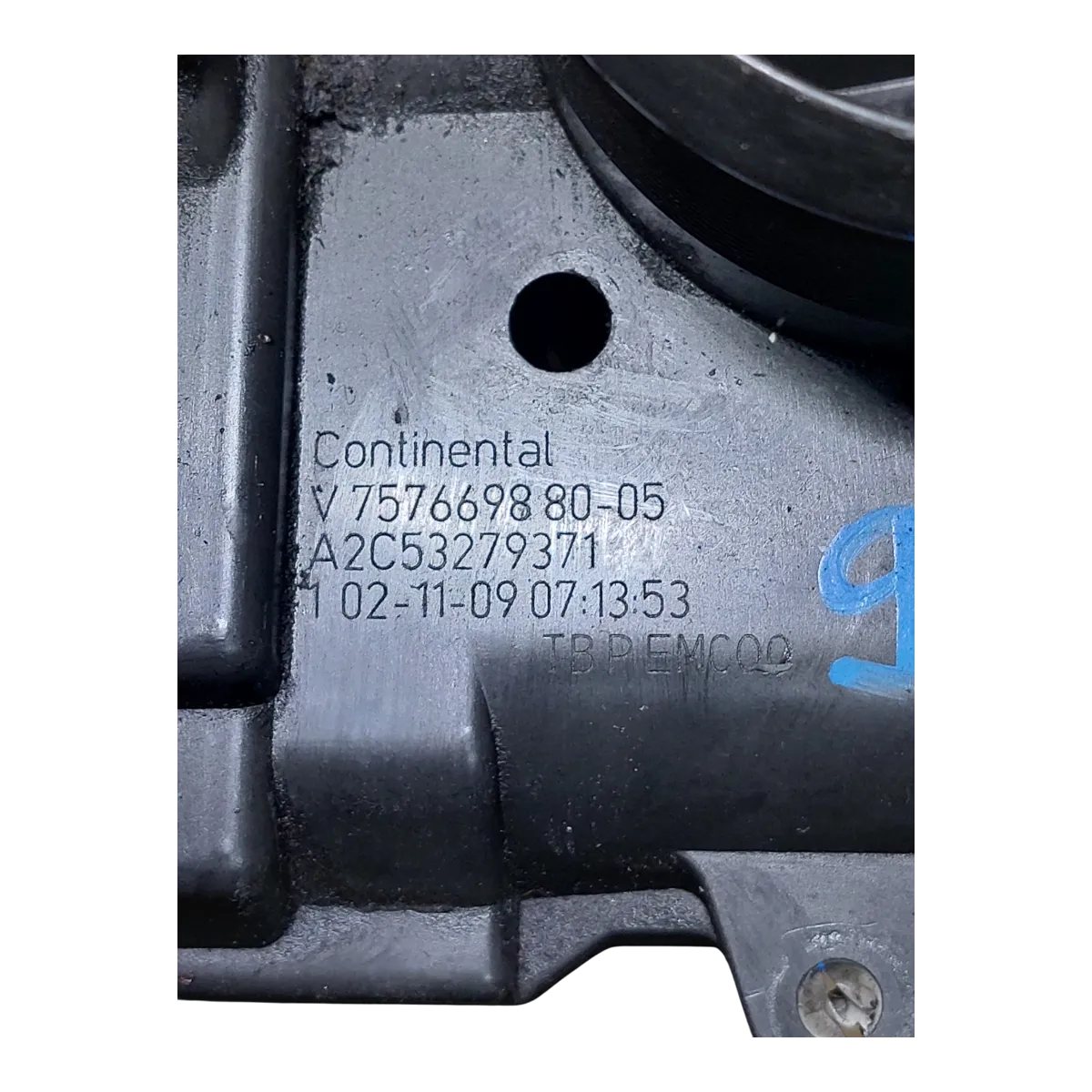 Peugeot 3008 T84  1.6 THP  09-16  klapna gasa   V757669880   A2C53279371  V862418980  V867527880