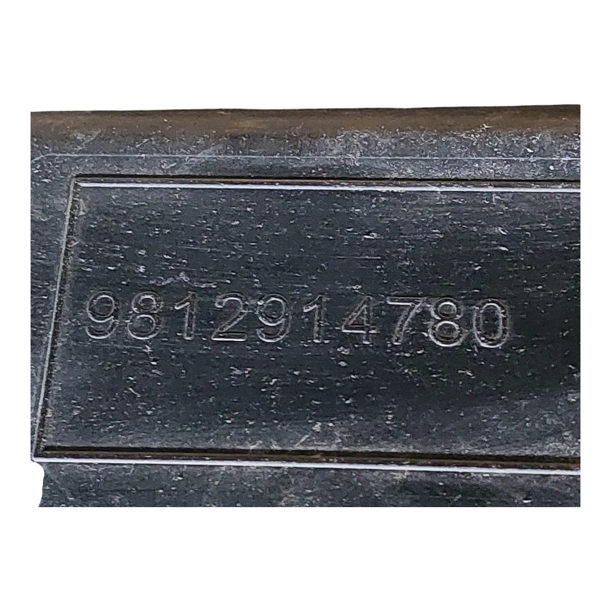 Citroen  C3 A51 1.6 HDI  09-16    spremnik-rezervoar AdBlue tekućine  1682615880 1682620380 9808559680  9812914780 9818703780