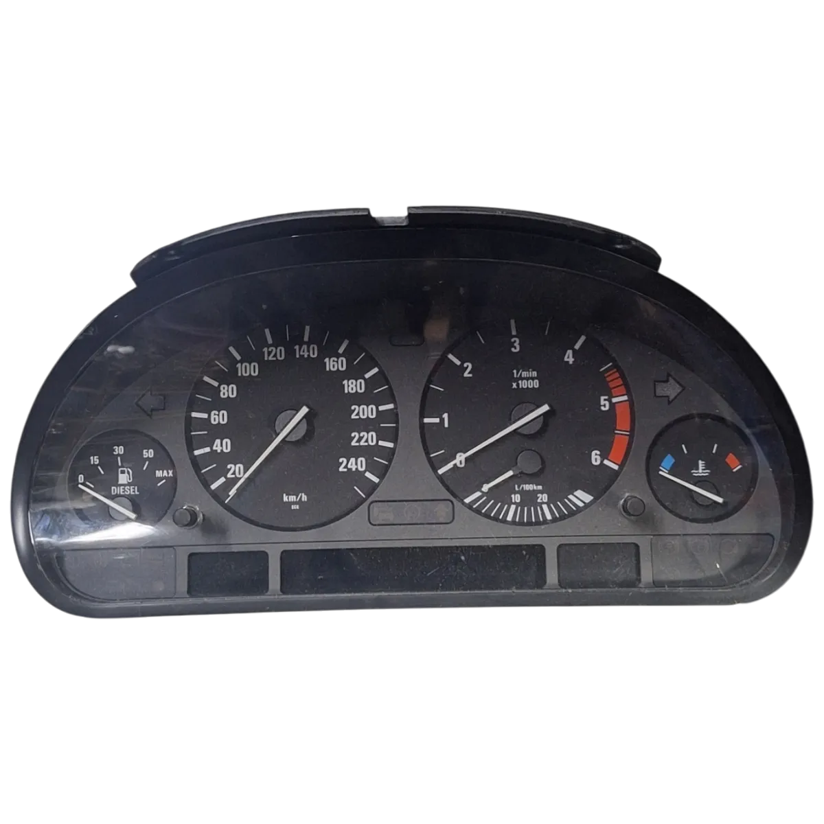 Bmw serija  5  E39   95-00   kilometar sat/brzinomjer    110308784213   62116903761