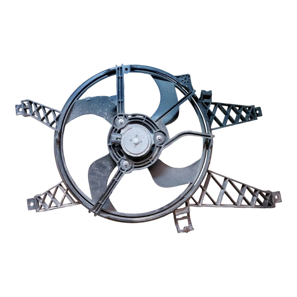 Renault Modus 1.5 DCI  04-12  ventilator hladnjaka motora  8200688372  1831476000  21481AY600